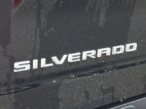 Used 2021 Chevrolet Silverado 1500 LTZ w/ LTZ Premium Package AWD/4WD image 33