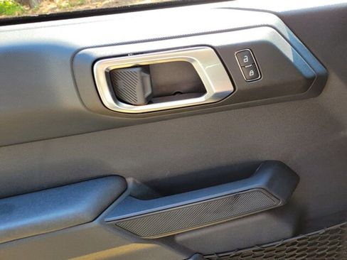 New 2025 Ford Bronco Base w/ Sasquatch Package image 27