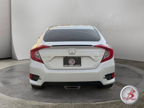 Used 2021 Honda Civic Sport image 6