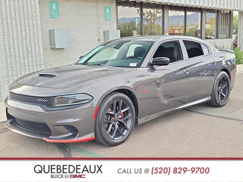 Used 2023 Dodge Charger R/T w/ Blacktop Package RWD image 3