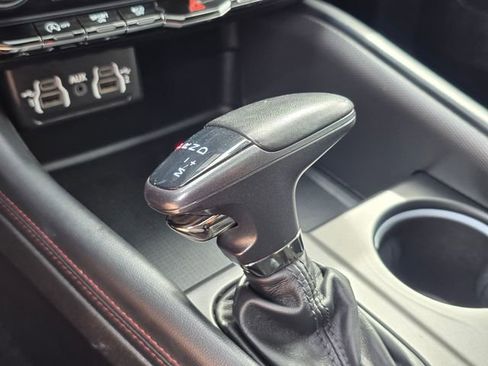 Used 2023 Dodge Durango GT image 35