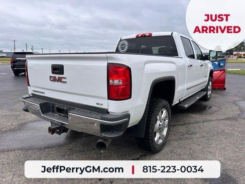 Used 2018 GMC Sierra 2500 SLT w/ Duramax Plus Package AWD/4WD image 6