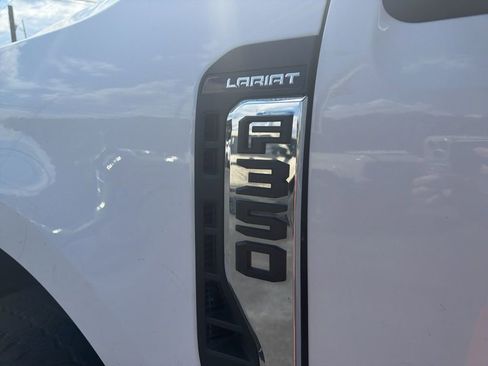 Used 2026 Ford F350 Lariat w/ Chrome Package AWD/4WD image 10