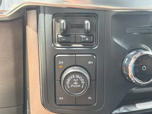 Used 2025 Ford F150 King Ranch AWD/4WD image 46