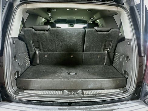 Used 2019 Chevrolet Tahoe LT RWD image 30