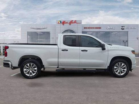 Used 2024 Chevrolet Silverado 1500 Custom RWD image 6