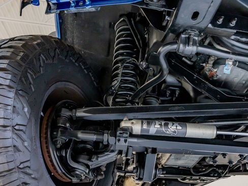 Used 2022 Ford F250 Lariat w/ Black Appearance Package AWD/4WD image 12