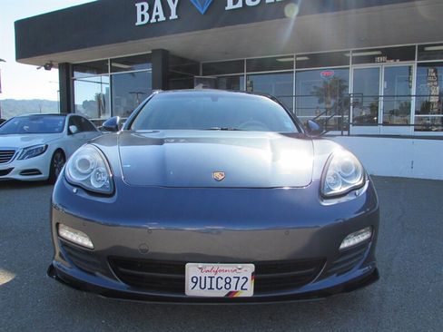 Used 2011 Porsche Panamera S RWD image 2