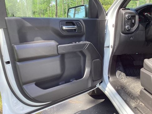 New 2026 GMC Sierra 1500 Pro w/ Pro Value Package AWD/4WD image 11