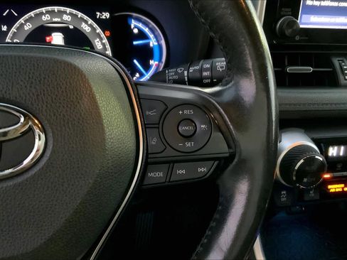 Used 2019 Toyota RAV4 XSE image 24