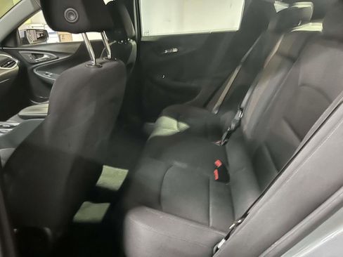 Used 2023 Chevrolet Malibu LT FWD image 13