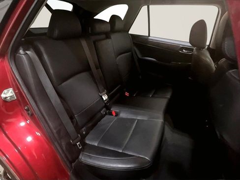 Used 2017 Subaru Outback 2.5i Limited image 25