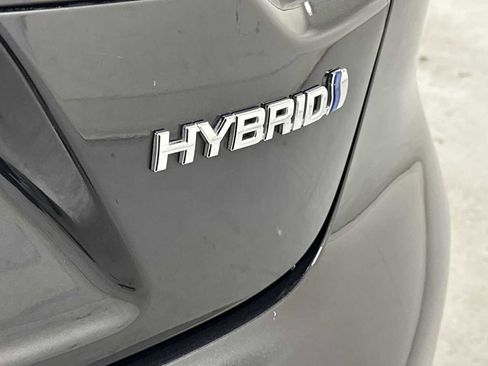 Certified 2021 Toyota Corolla LE image 27