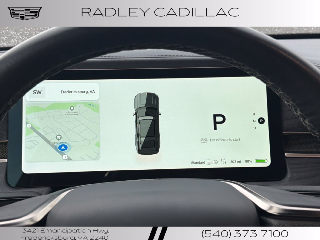 Used 2024 Rivian R1S Adventure Dual AWD/4WD image 6