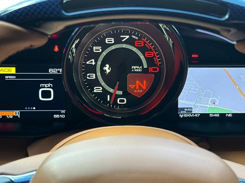 Used 2019 Ferrari 488 Pista Coupe RWD image 31
