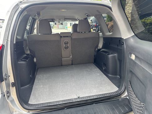 Used 2012 Toyota RAV4 4WD w/ Value Pkg image 14