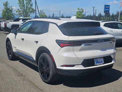 New 2025 Chevrolet Equinox EV RS image 7