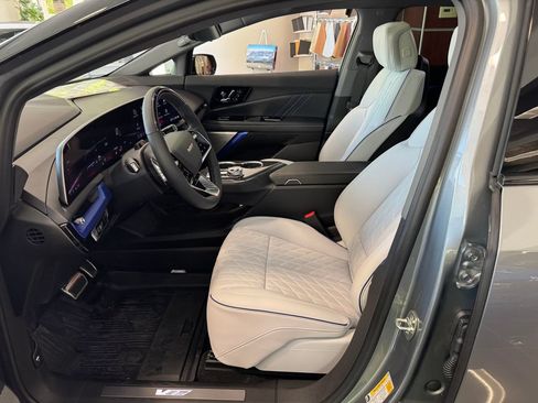 New 2026 Cadillac Optiq V w/ LPO, Floor Liner Package AWD/4WD image 11