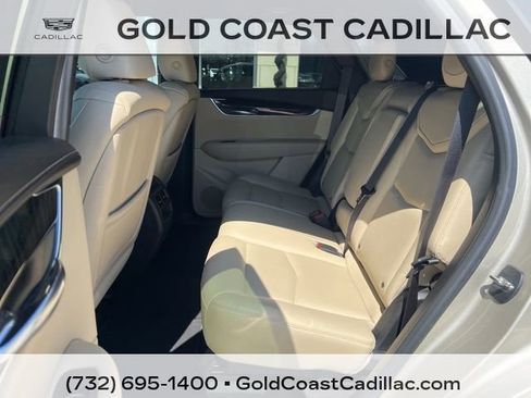 Used 2017 Cadillac XT5 FWD image 12