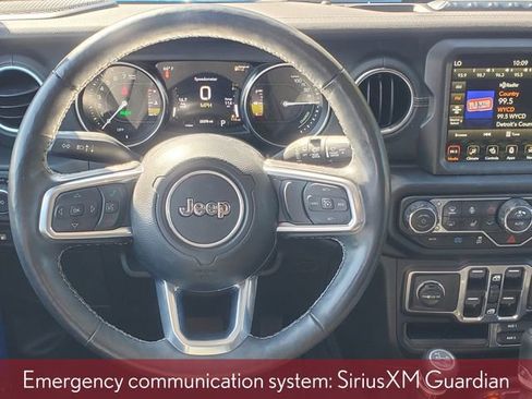 Used 2023 Jeep Wrangler Unlimited Sahara w/ Cold Weather Group AWD/4WD image 32