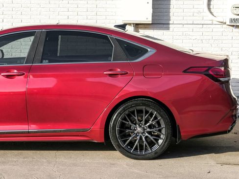 Used 2019 Genesis G80 3.3T Sport RWD image 13