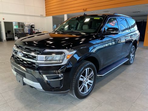 Certified 2023 Ford Expedition Limited image 1