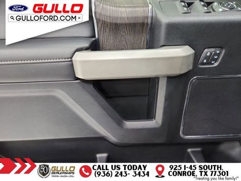 Used 2020 Ford F350 Lariat w/ Chrome Package image 18