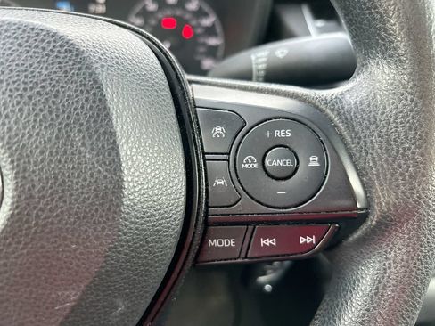 Used 2023 Toyota Corolla LE FWD image 16