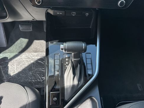 New 2026 Kia Niro LX image 14