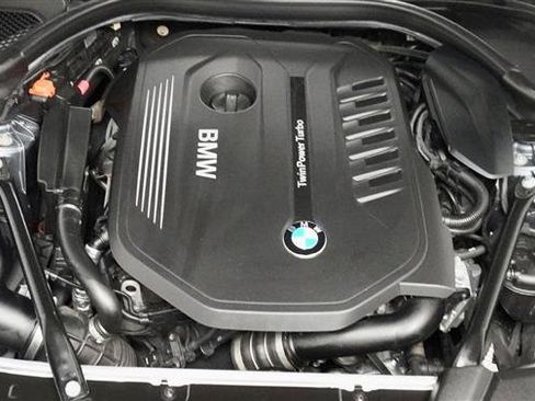 Used 2018 BMW 540i xDrive image 45