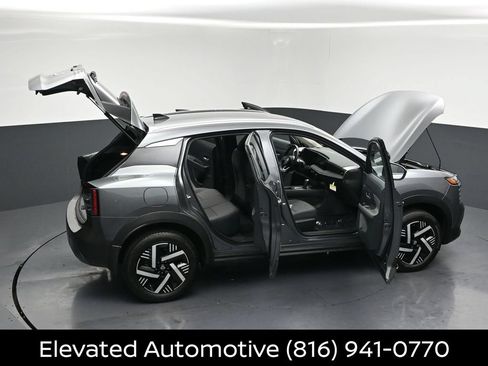 Certified 2026 Nissan Kicks SV FWD image 28