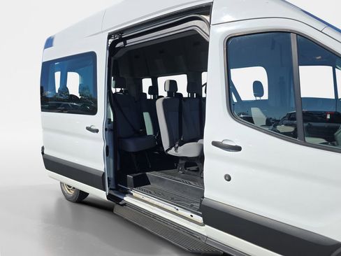Used 2019 Ford Transit 350 XL image 19
