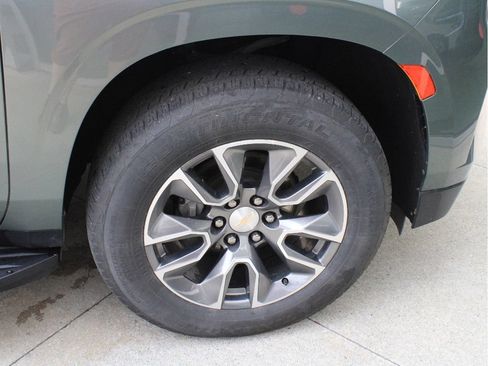 Used 2024 Chevrolet Tahoe LT w/ LT Signature Plus Package AWD/4WD image 13