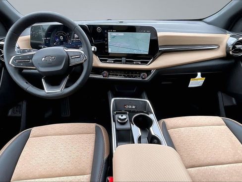 New 2026 Chevrolet Equinox ACTIV FWD image 5