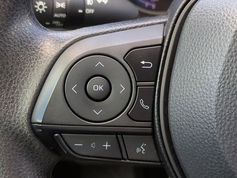 Used 2024 Toyota RAV4 AWD Hybrid image 22