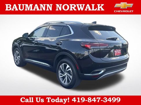 Used 2021 Buick Envision Essence w/ Technology Package I FWD image 3