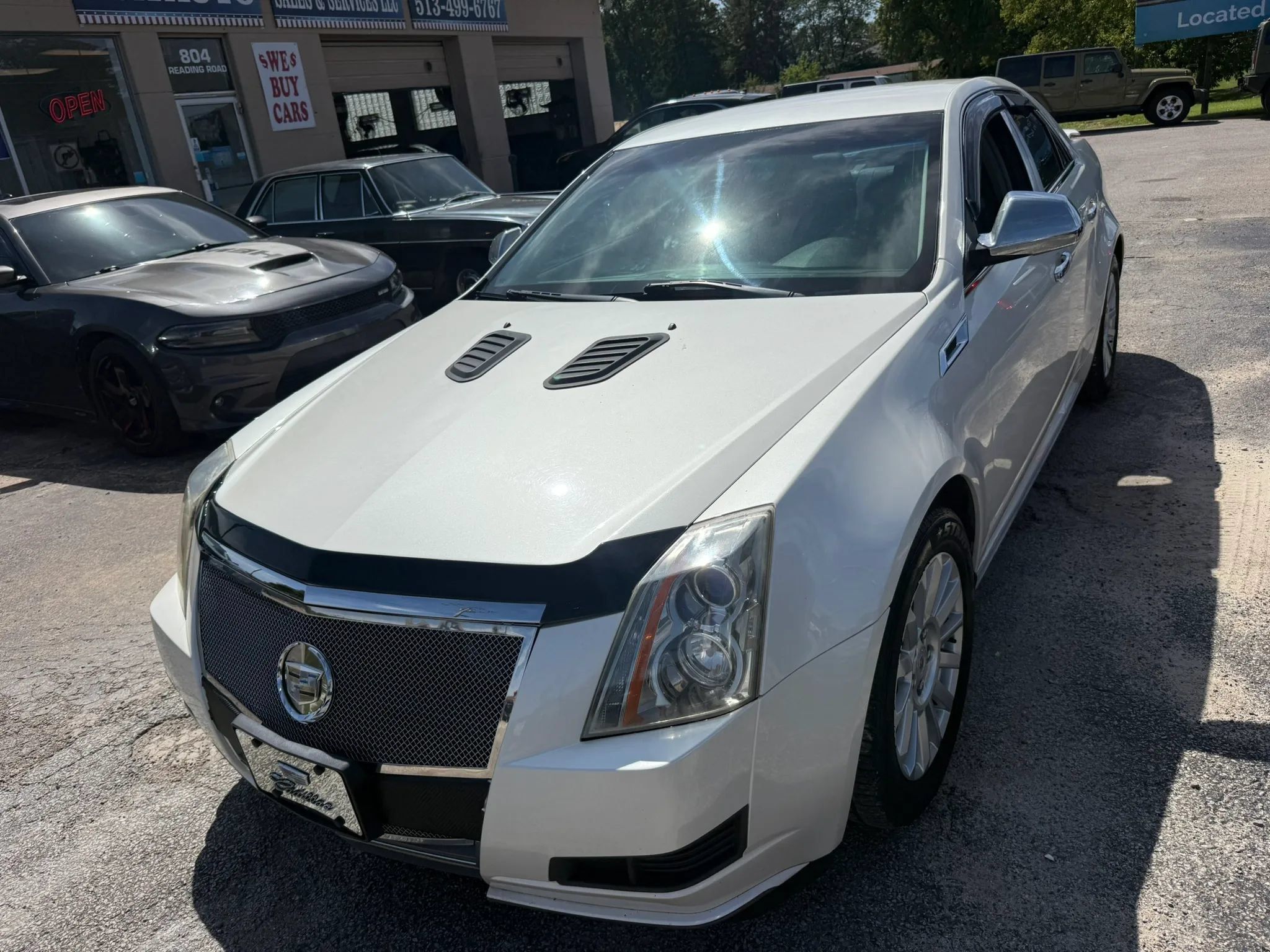 Used 2011 Cadillac CTS Sedan RWD image 2