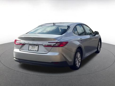 Used 2025 Toyota Camry LE image 14