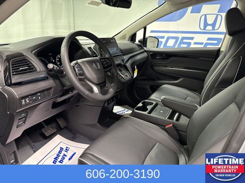 New 2026 Honda Odyssey Elite image 32