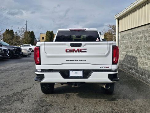 Used 2022 GMC Sierra 2500 AT4 w/ Gooseneck/5TH Wheel Package image 5