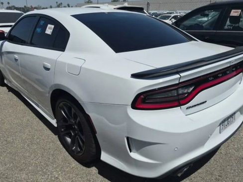 Used 2023 Dodge Charger Scat Pack w/ Navigation & Travel Group RWD image 3