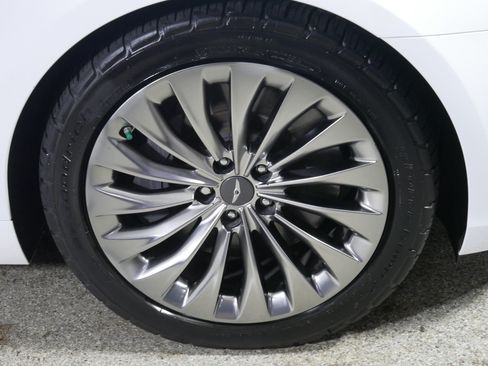 Used 2017 Genesis G90 3.3T Premium AWD/4WD image 15