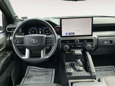 Used 2025 Toyota 4Runner TRD Off-Road Premium w/ Tow Technology Package AWD/4WD image 10