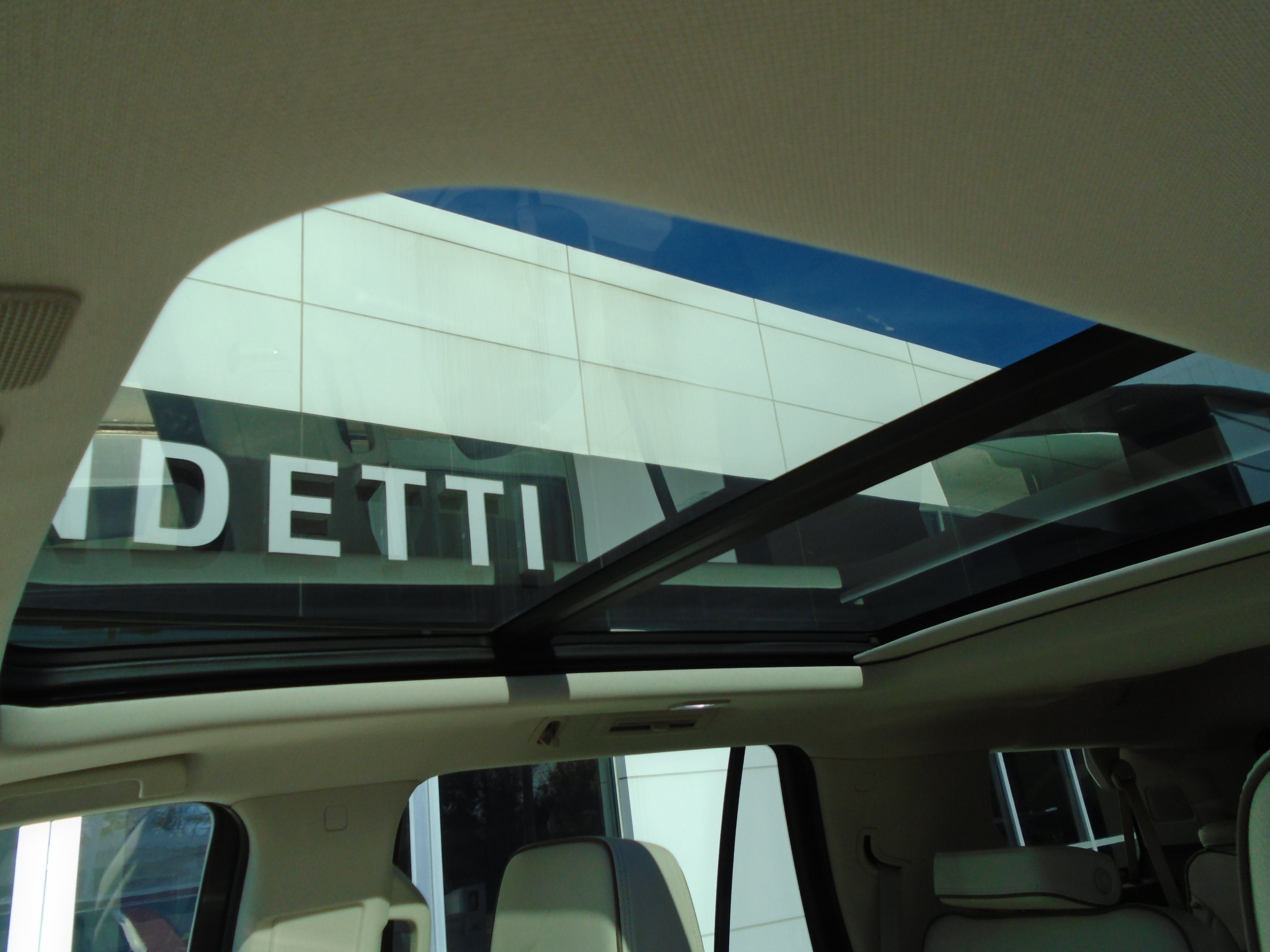 Used 2023 GMC Yukon Denali AWD/4WD image 83