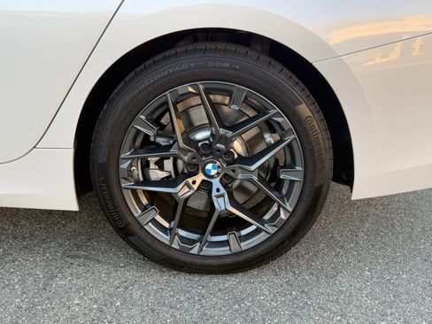 Used 2025 BMW 330i 330i w/ Premium Package image 13