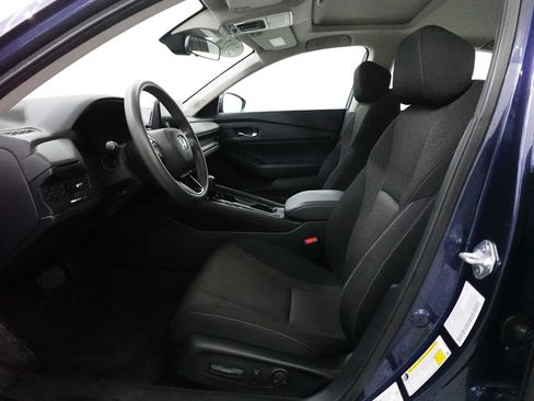 Used 2023 Honda Accord EX image 12