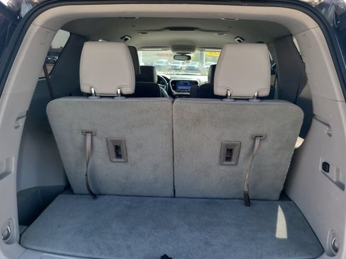 Used 2019 GMC Acadia SLT FWD image 26