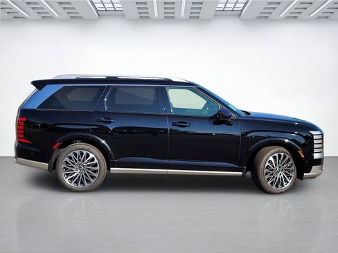 New 2026 Hyundai Palisade Calligraphy image 4