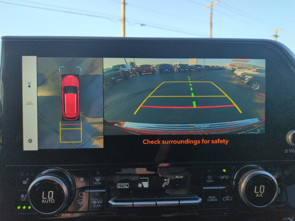 Used 2023 Toyota Highlander Platinum FWD image 20