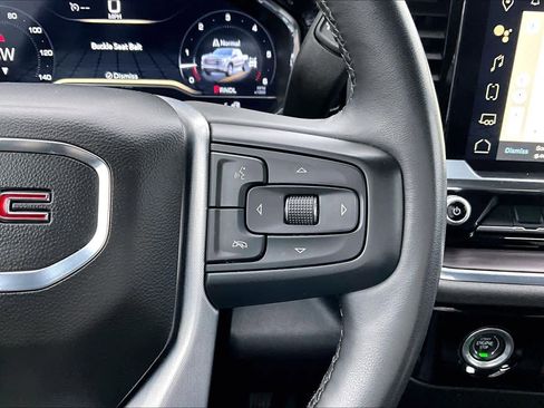 Used 2024 GMC Sierra 1500 SLT image 24